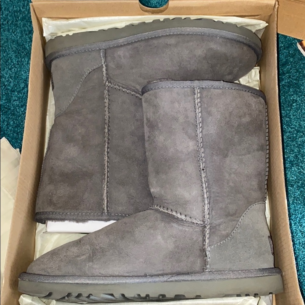 Womens Uggs